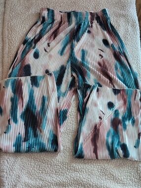 SHEIN Shimmery Pleated Skirt in Silver & Light Blue